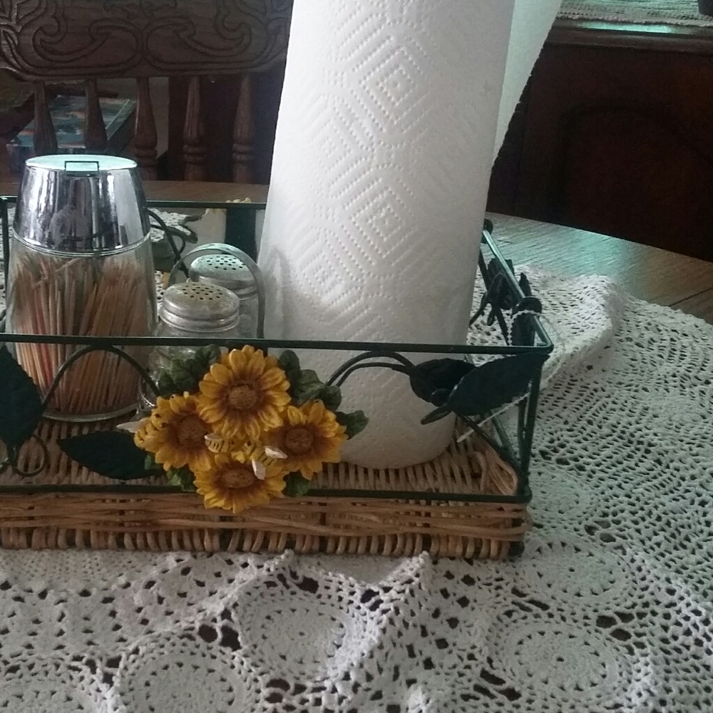 Wire basket
